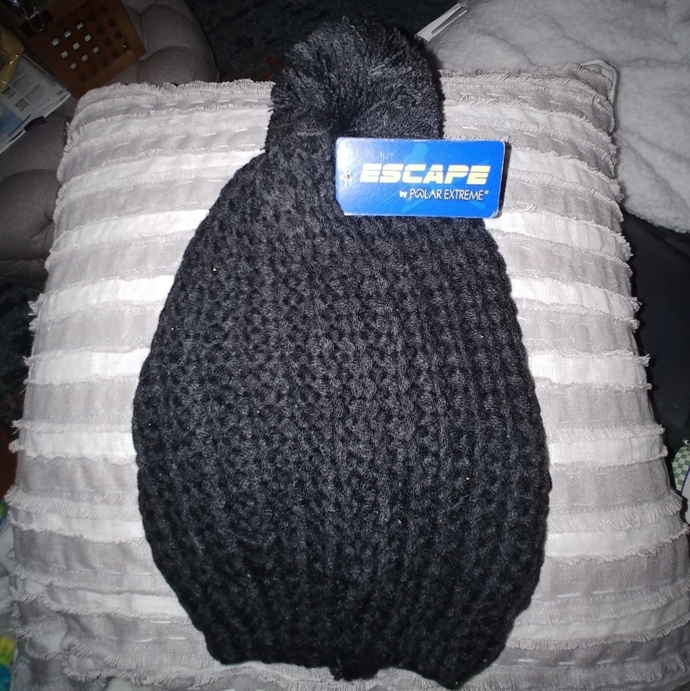 Black Pom Hat